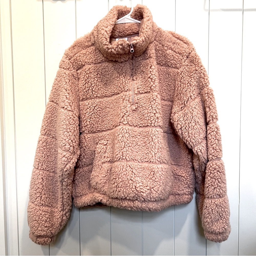 SOFT PINK FLEECE PULLOVER